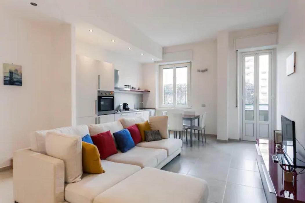 מילאנו Loreto & Stazione Centrale Cozy Apartment מראה חיצוני תמונה